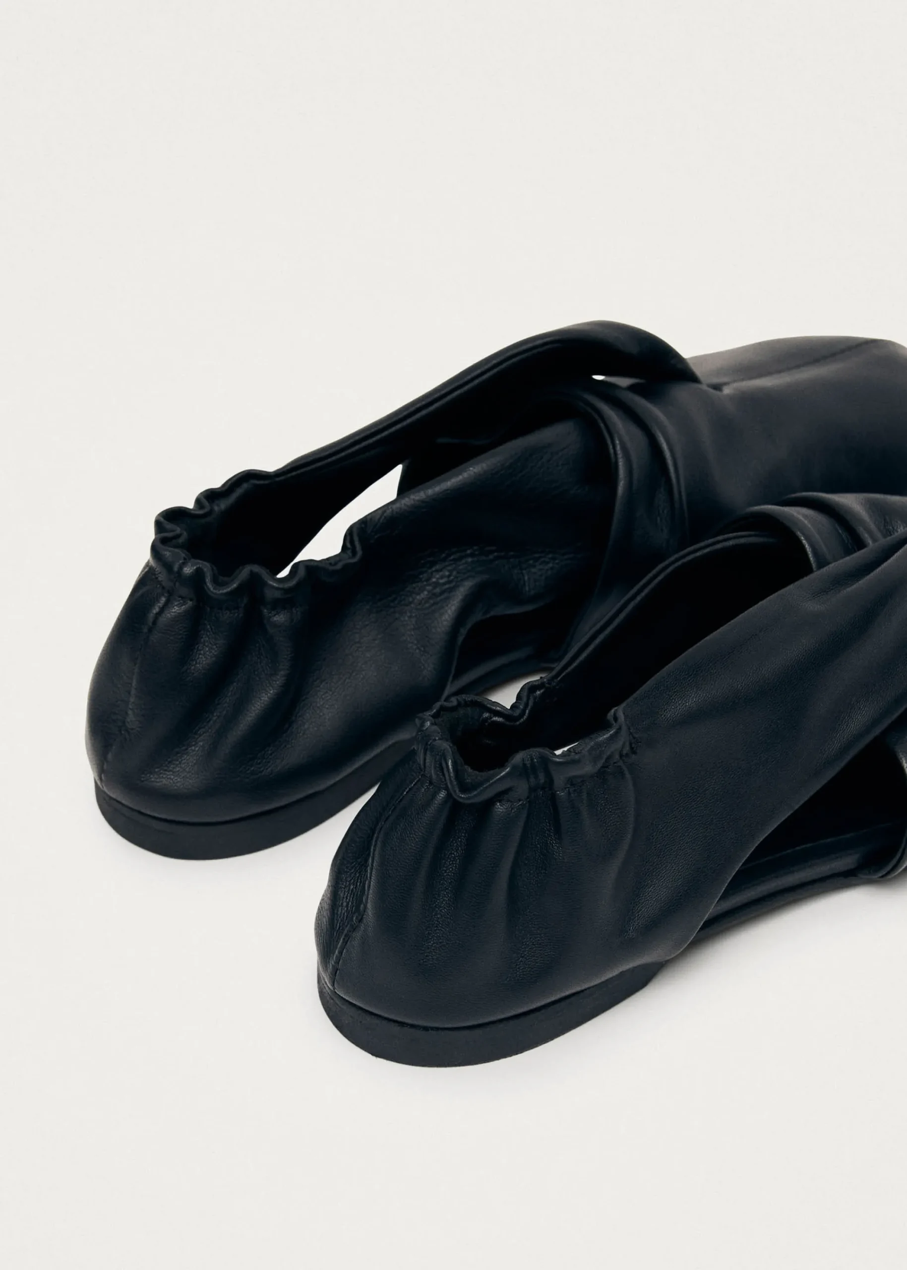 Alaula Leather Ballet Flats|ALOHAS Fashion