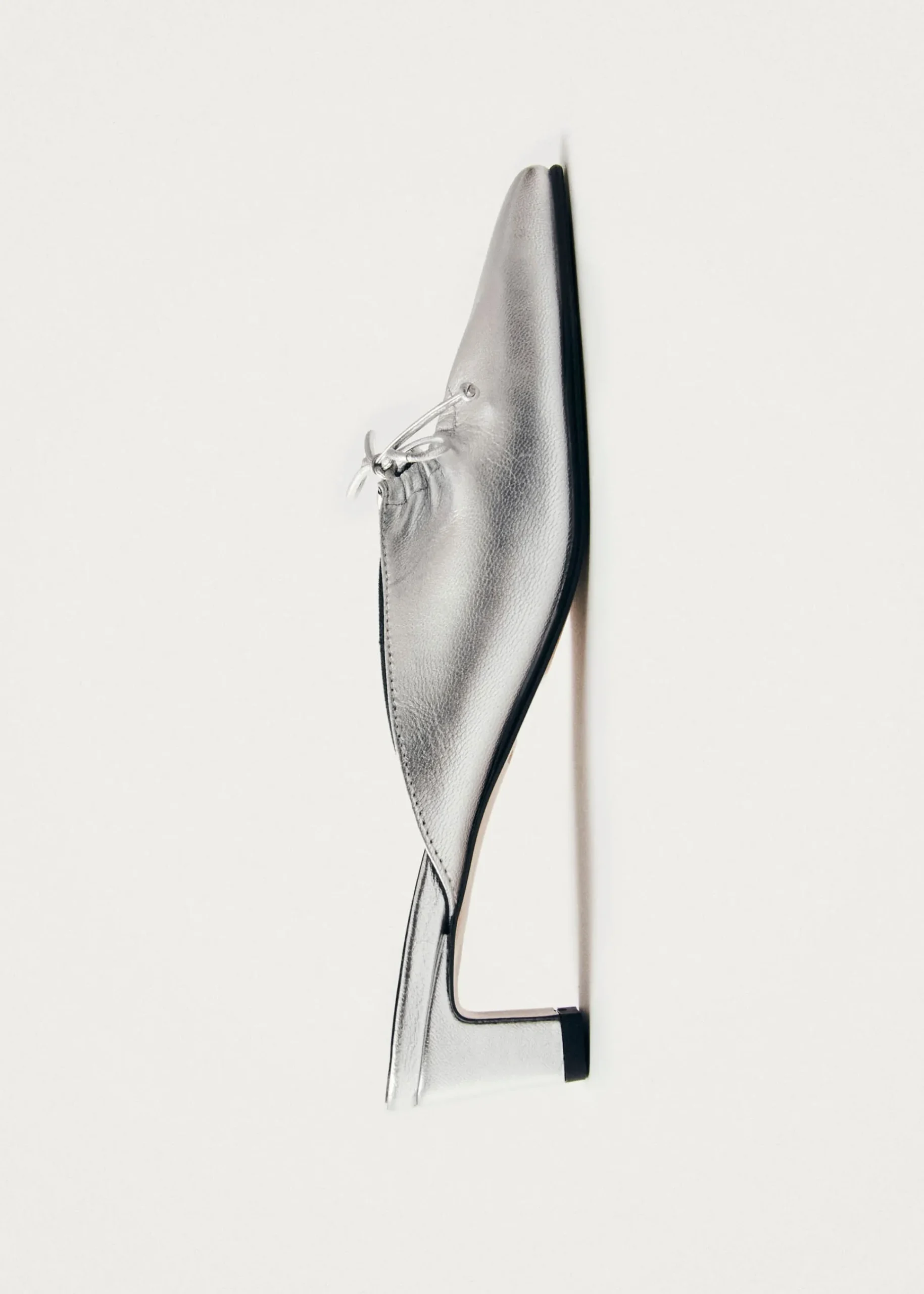 Amar Shimmer Silver Leather Mules|ALOHAS Sale