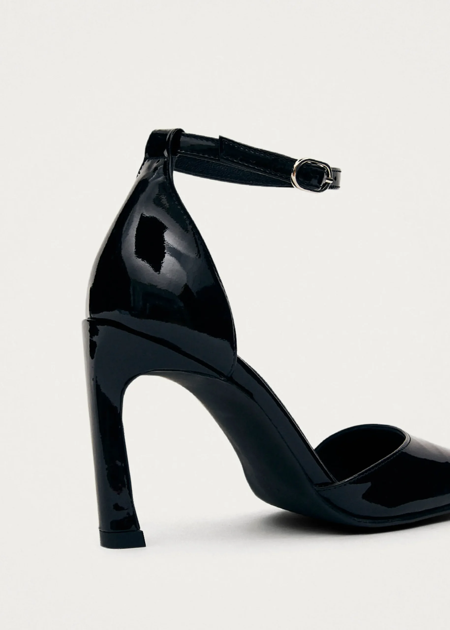 Liebe Onix Black Leather Pumps|ALOHAS Outlet
