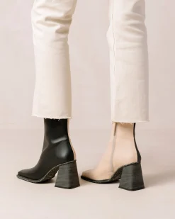South Bicolor Corn Stone Beige Black Vegan Leather Ankle Boots|ALOHAS New
