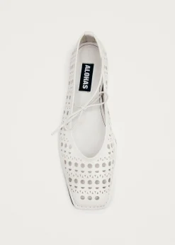 Sway Slit White Leather Ballet Flats|ALOHAS Fashion