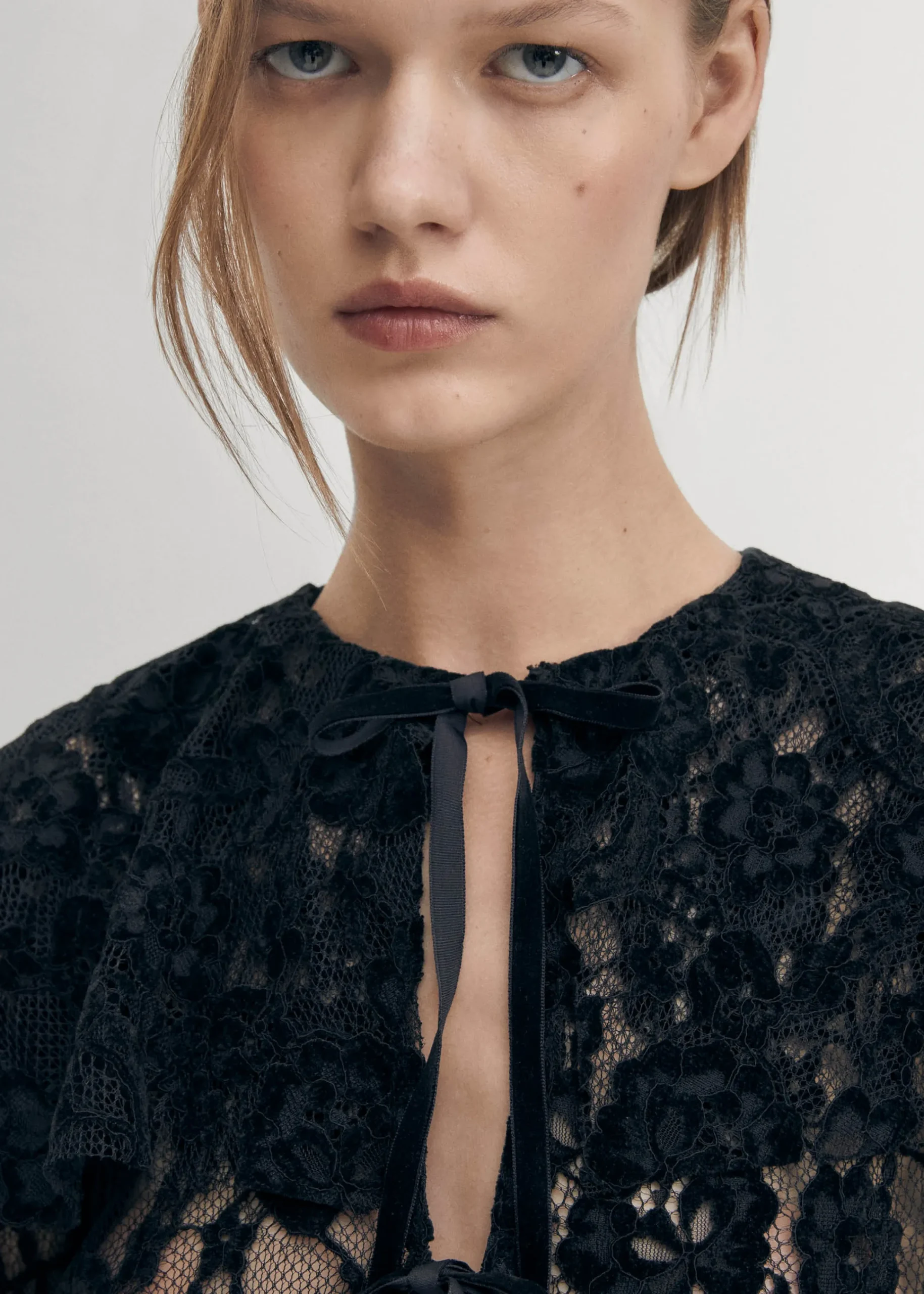 Tolpa Lace Black Blouse|ALOHAS Discount