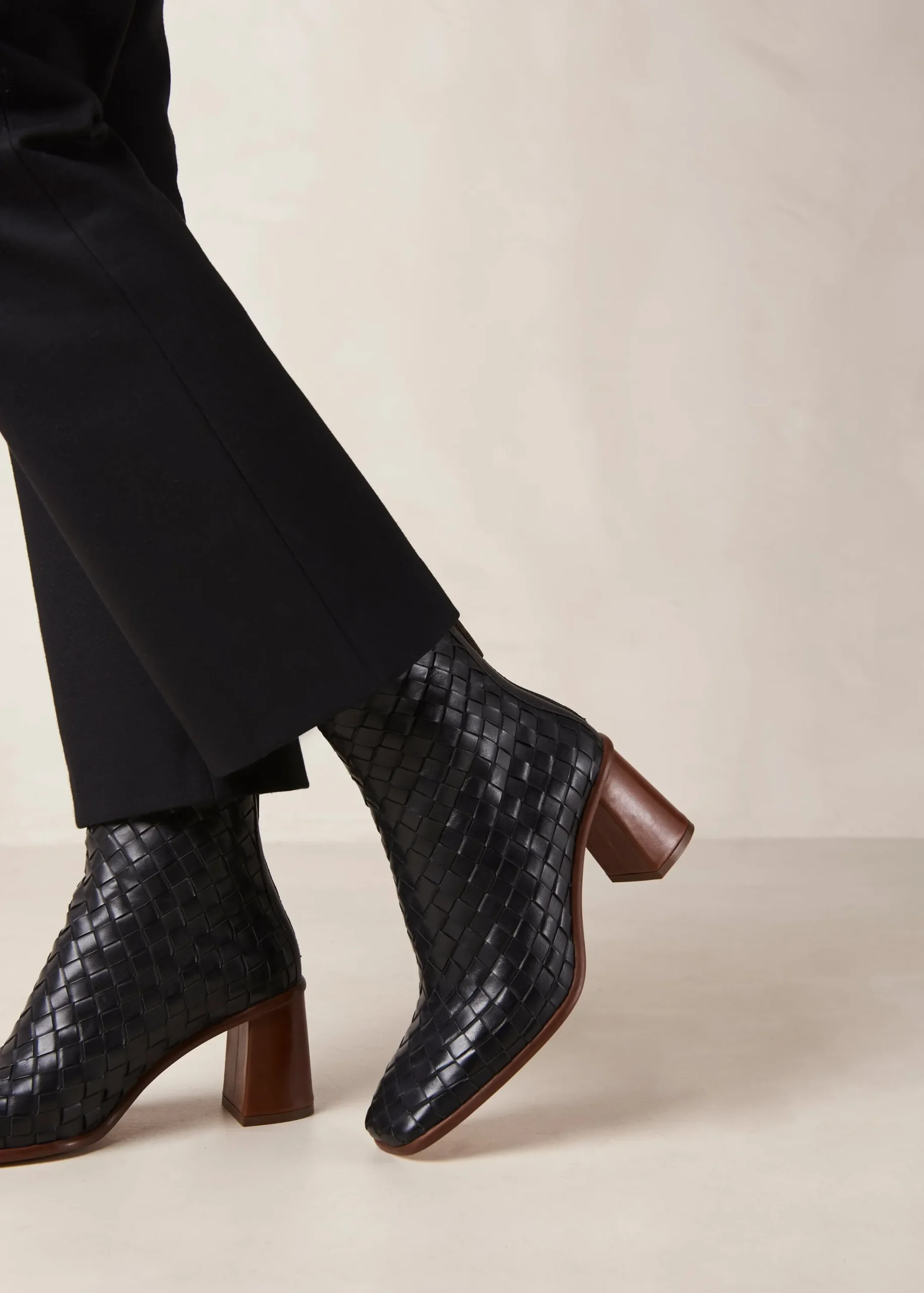 West Braided Black Leather Ankle Boots|ALOHAS New