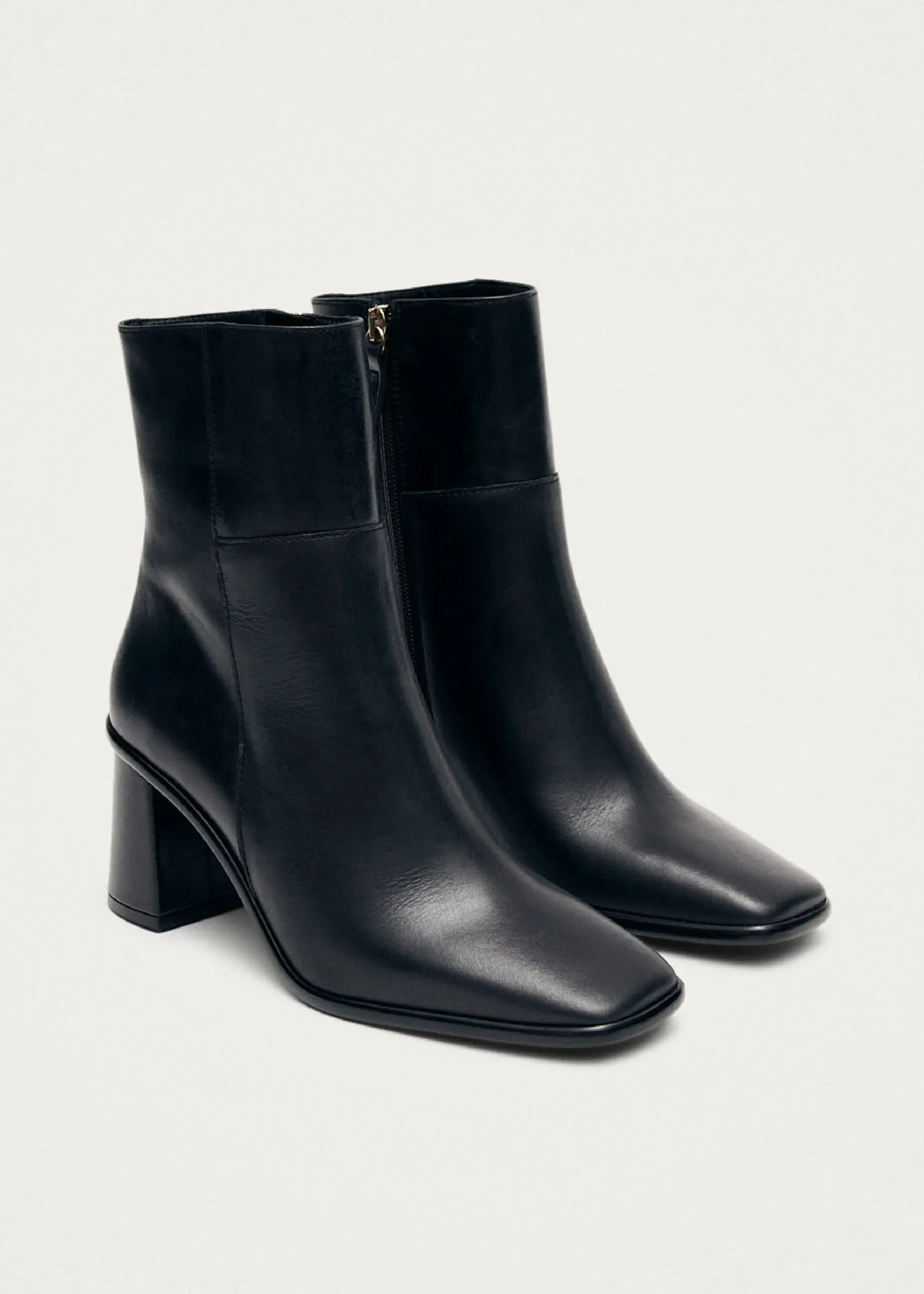 West Vintage Total Black Leather Ankle Boots|ALOHAS Online
